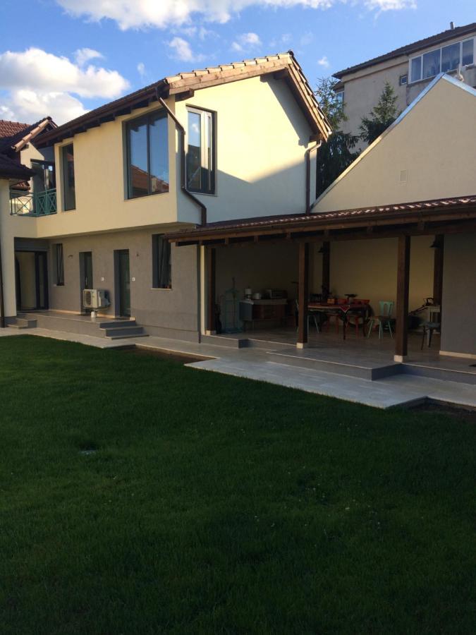 Maremi Apartman Temesvár Kültér fotó